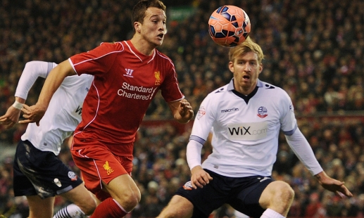 河南队球员尹鸿博宣布退役